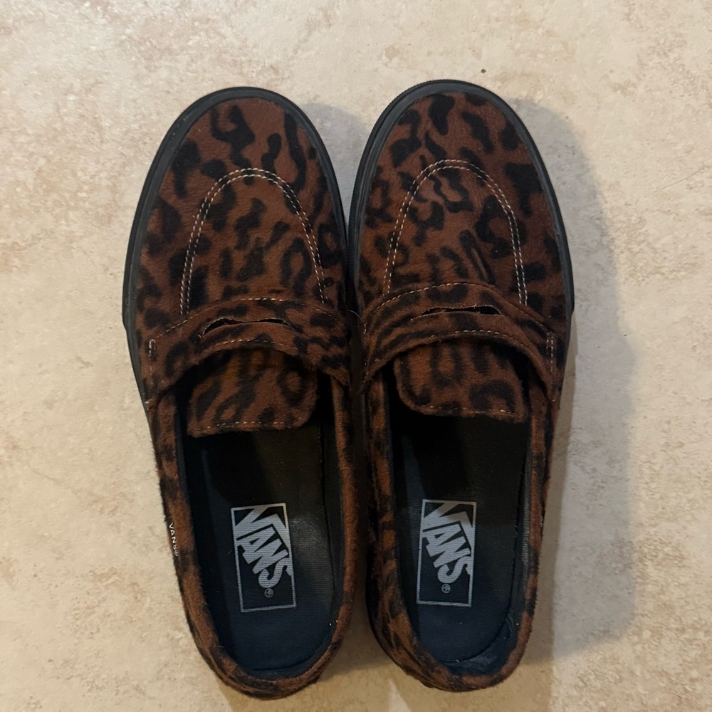Vans woman’s Brown Leopard Slip-Ons
